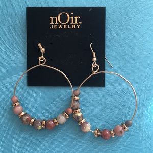 Noir earrings. **PRICE FIRM